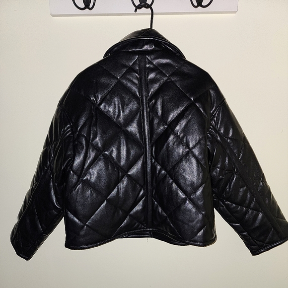 NWT Elie Tahari Faux Leather Quilted Jacket NWT - Picture 2 of 7